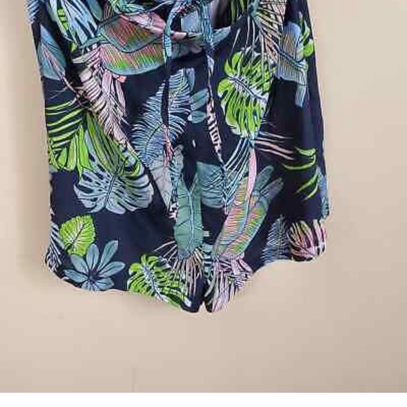 NWT LF tropical off shoulder romper BONED - Picture 4 of 9